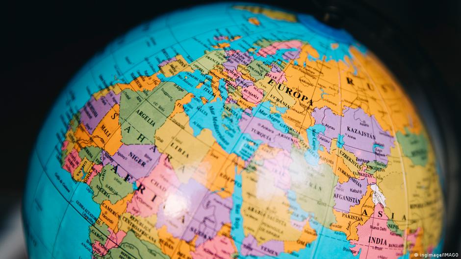 UN Adopts Map Showing Africa's True Size