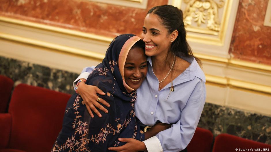Spain Votes to Grant Citizenship to 70,000 Sahrawis