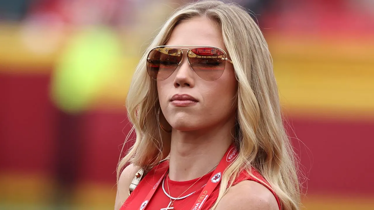 Chiefs Heiress Gracie Hunt Engaged to QB's Son Derek Green
