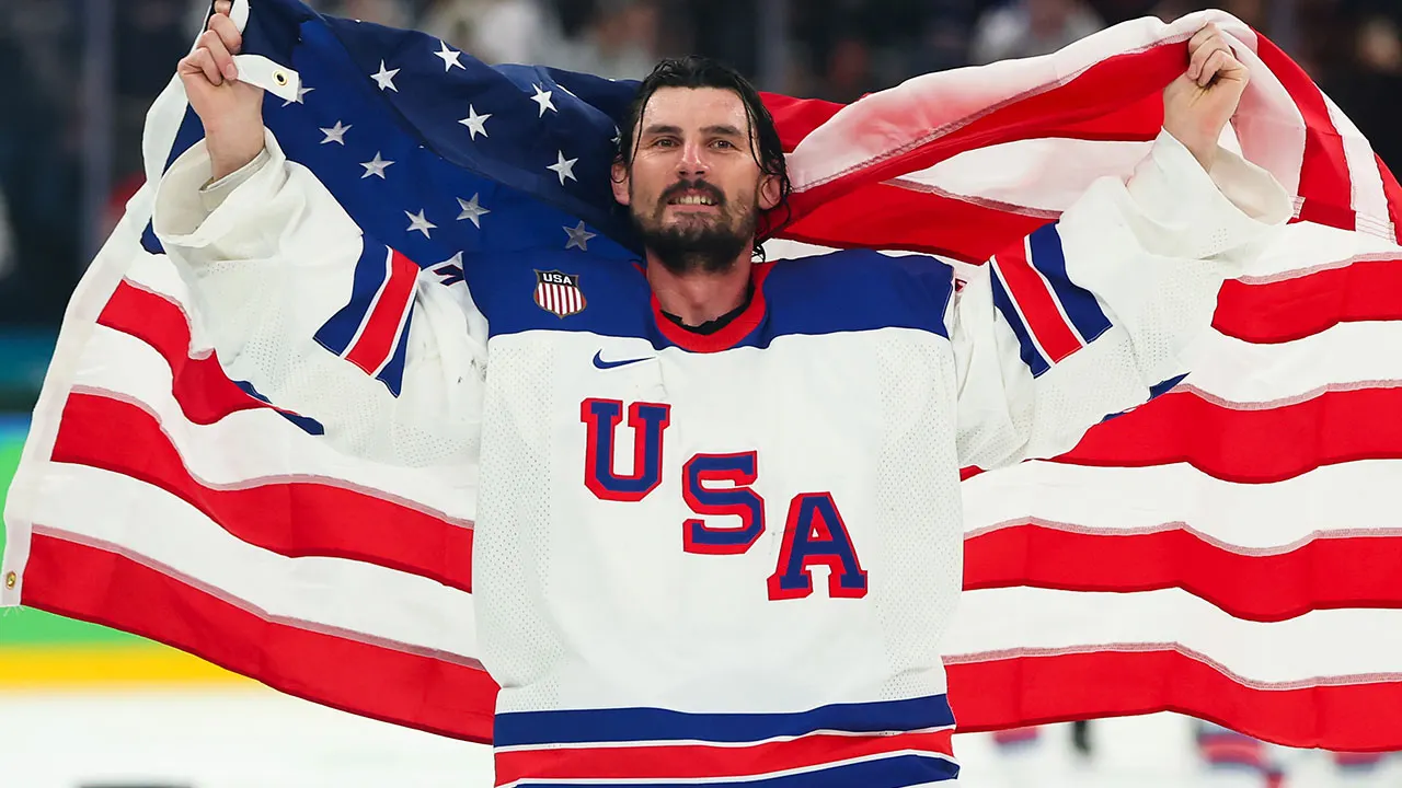 USA Wins First Hockey Gold Since 1980 After Miracle Save