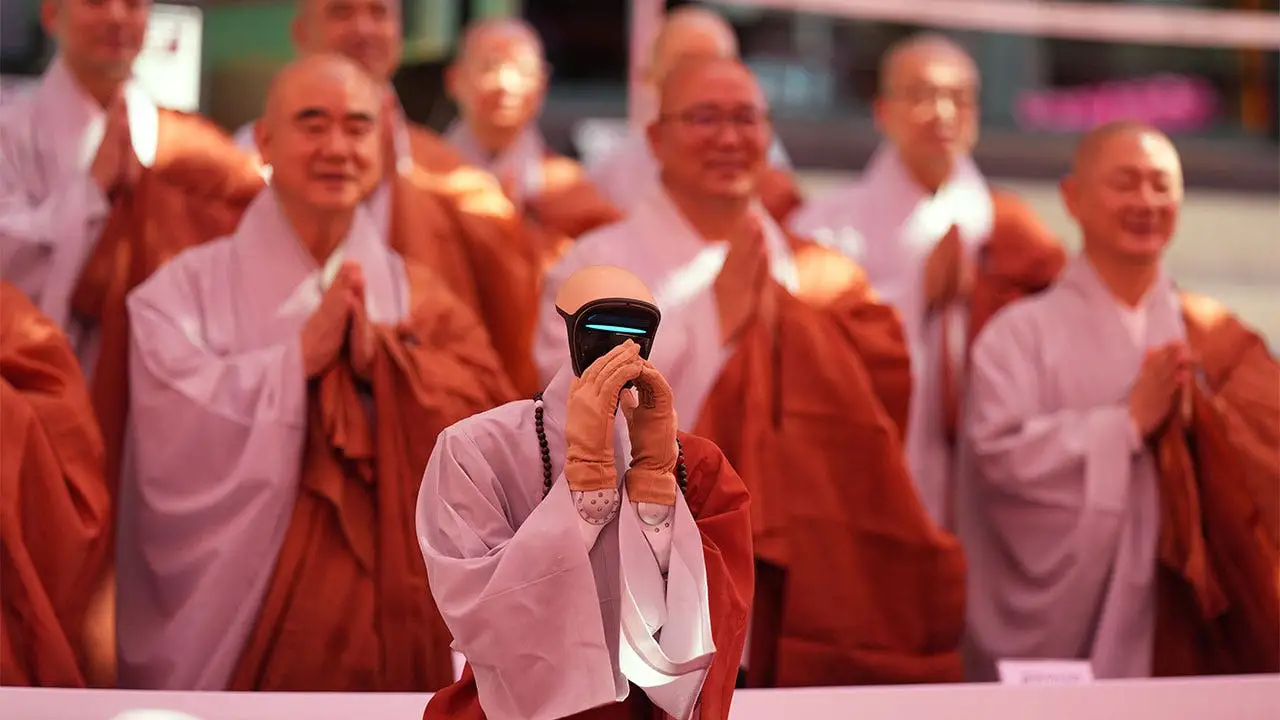 Robot Ordained as Buddhist Monk in Seoul Temple