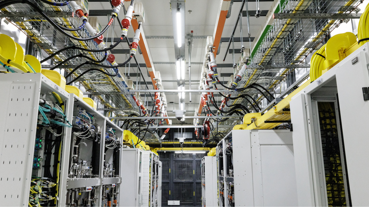Texas Data Center Campus Creates 900+ Blue-Collar Jobs
