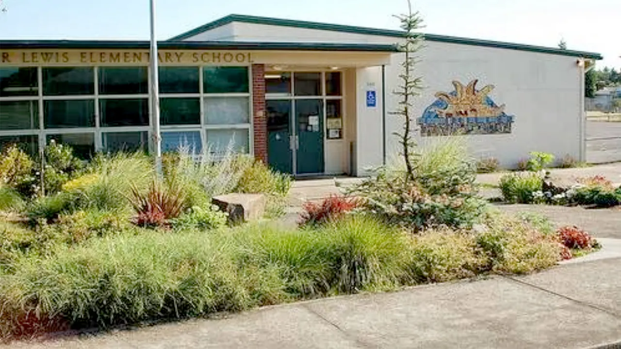 Portland Mother Wins Free Speech Case Against School District