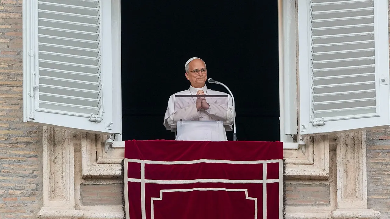Pope Leo Returns to Vatican 5 Days After Lung Surgery