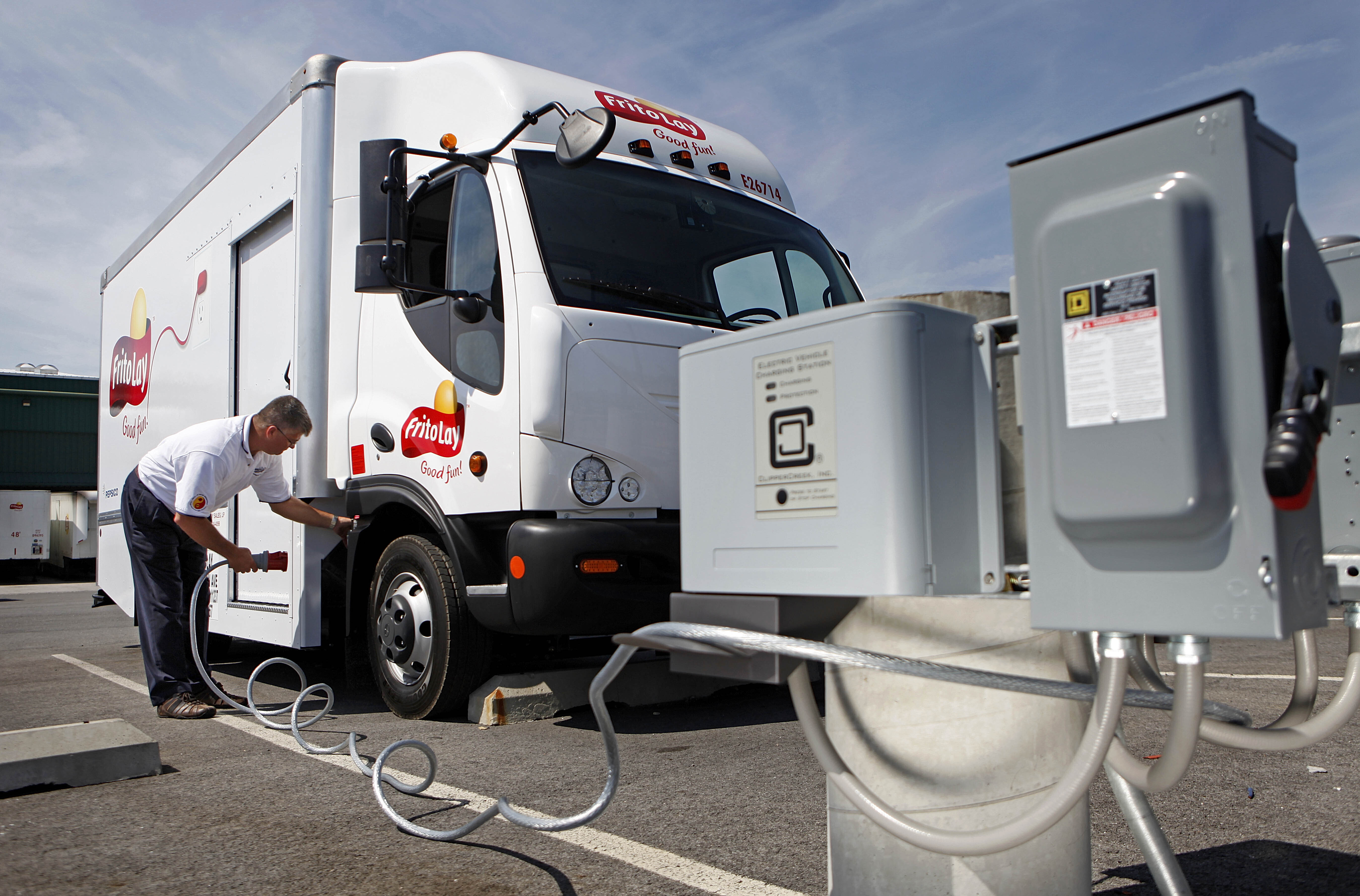 California Lawmakers Fight for $250M Clean Truck Funding