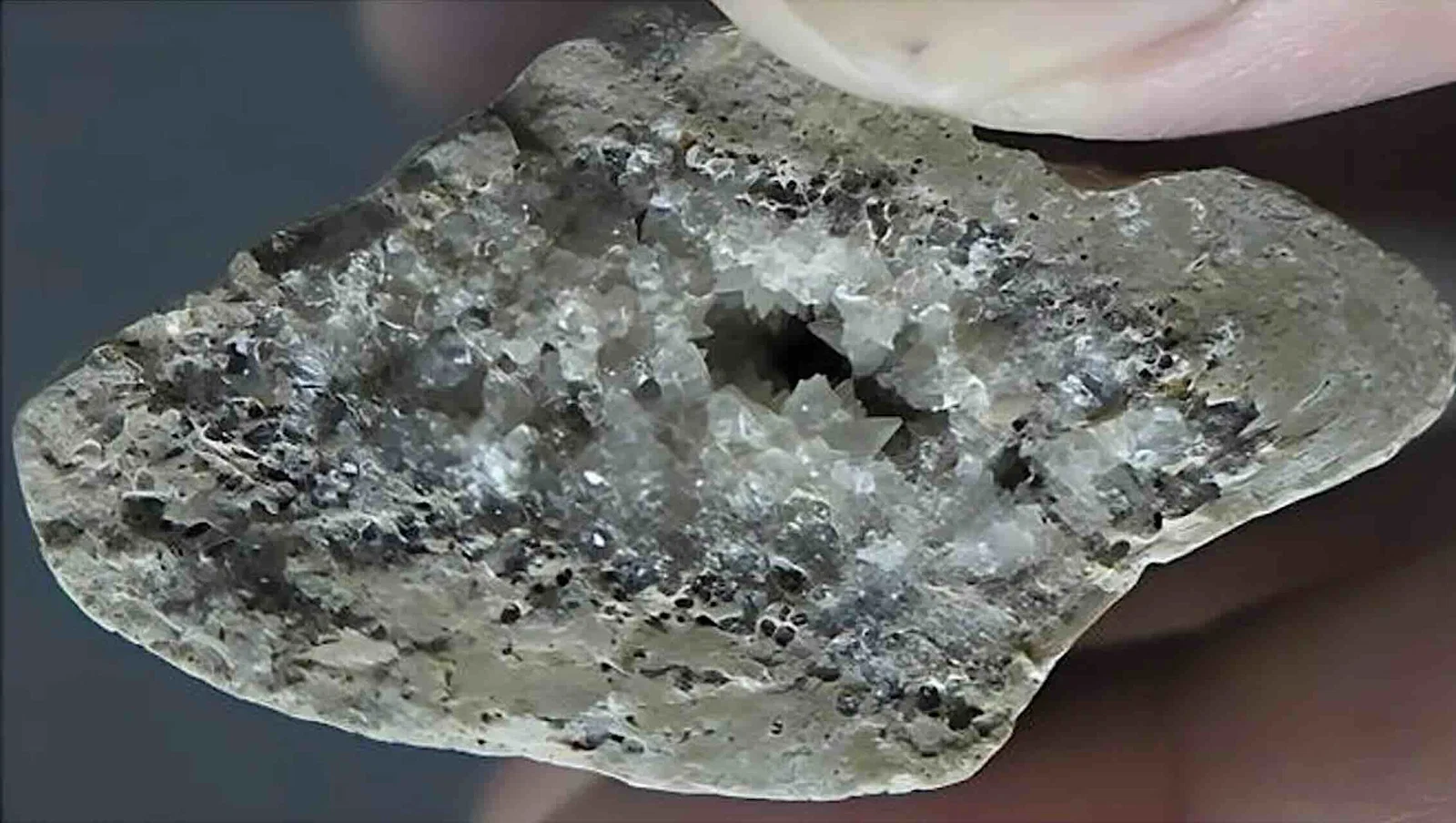 146,000-Year-Old Tools Reveal Ice Age Human Ingenuity