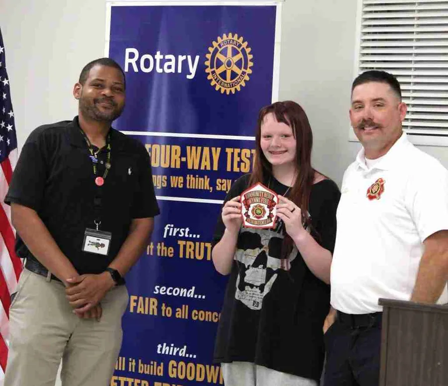 Teen Saves Siblings from Fire Using School Safety Lessons - Image 2