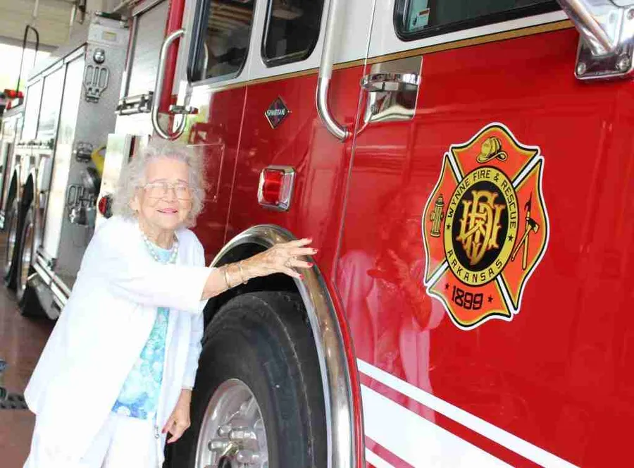 Teen Saves Siblings from Fire Using School Safety Lessons - Image 5