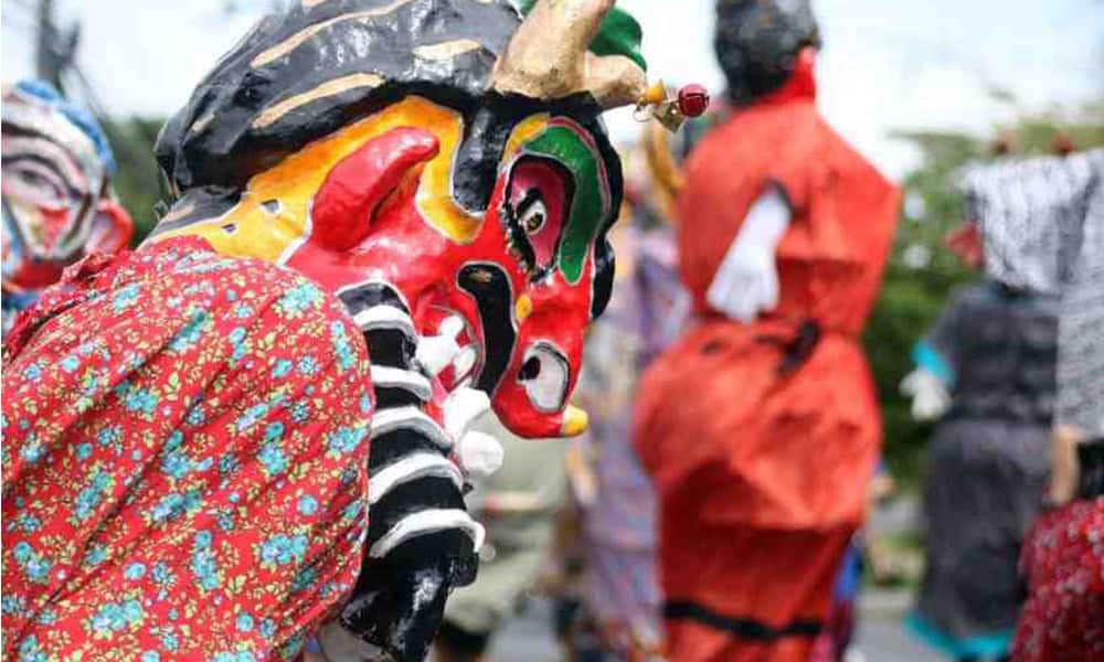 Costa Rica Celebrates Culture With Giant Masquerade