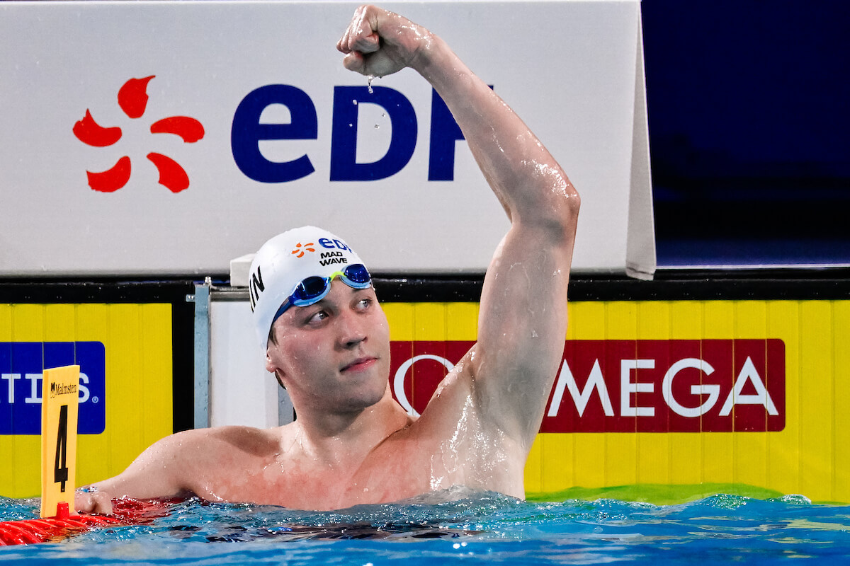 Russian Swimmer Breaks World Record in 50m Butterfly
