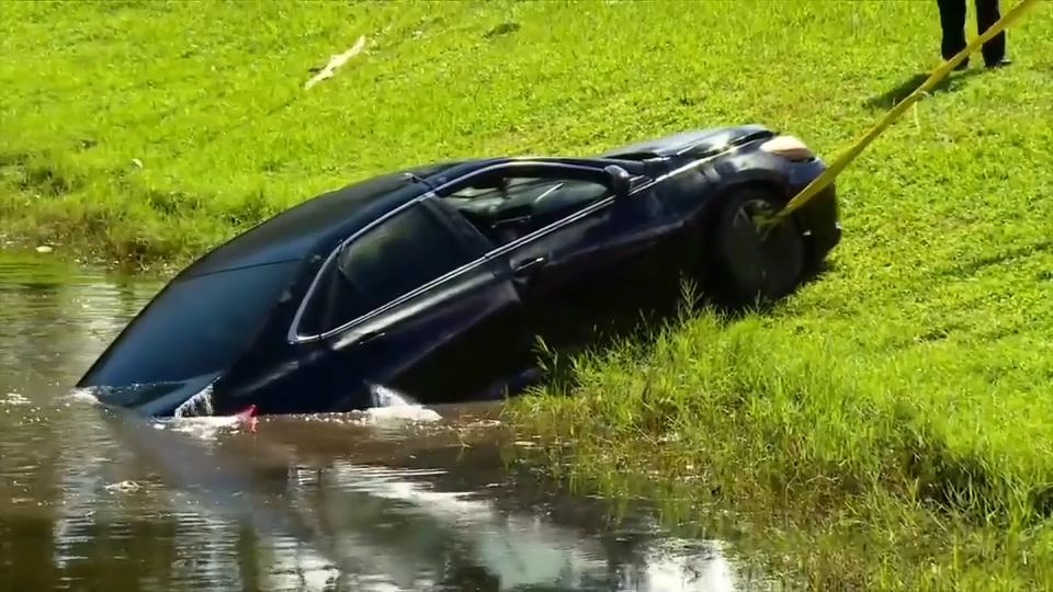 Teen's Memorial Life Ring Saves Driver in Florida Lake Crash