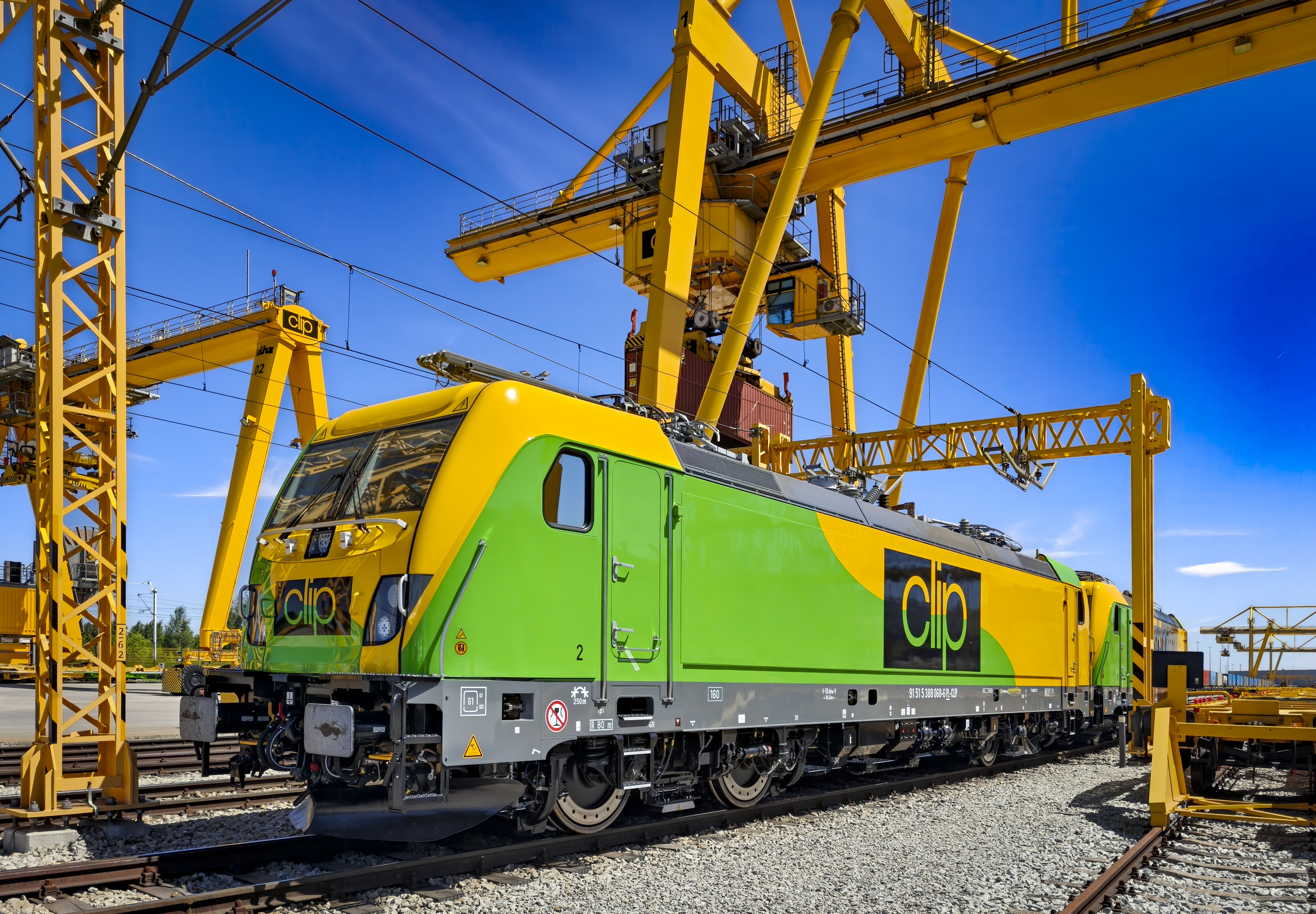 Poland Gets 18 New Locomotives to Boost Green Freight