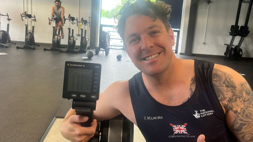 Paralympic Rower Breaks His Own World Record by 4 Seconds