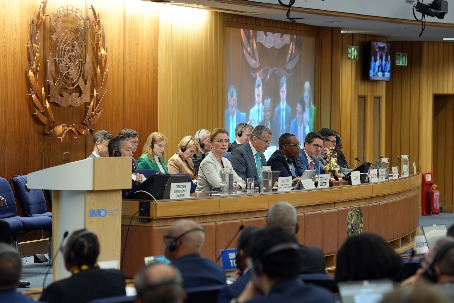 Global Shipping Moves Closer to Climate Solution