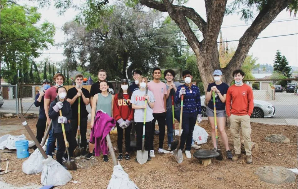 Pasadena Volunteers Transform Elementary School This Weekend