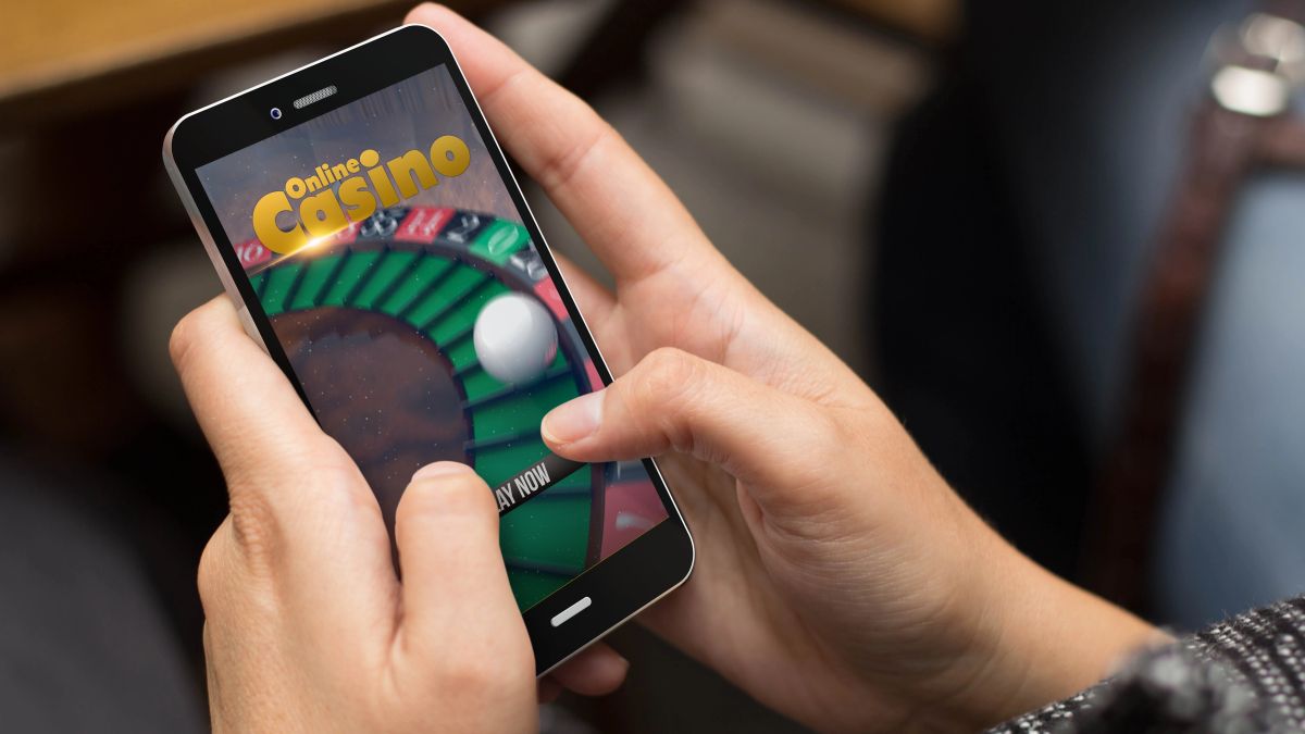 Netherlands Bans Online Gambling Ads to Fight Addiction
