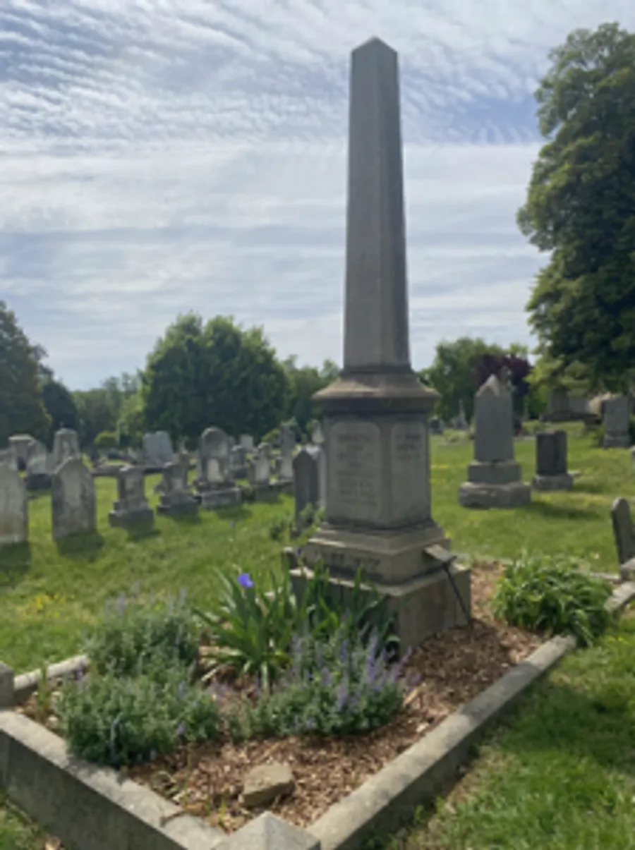 DC Cemetery Volunteers Transform Forgotten Graves Into Gardens - Image 2