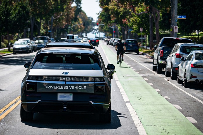 Hyundai to Supply 50,000 Self-Driving Cars to Waymo