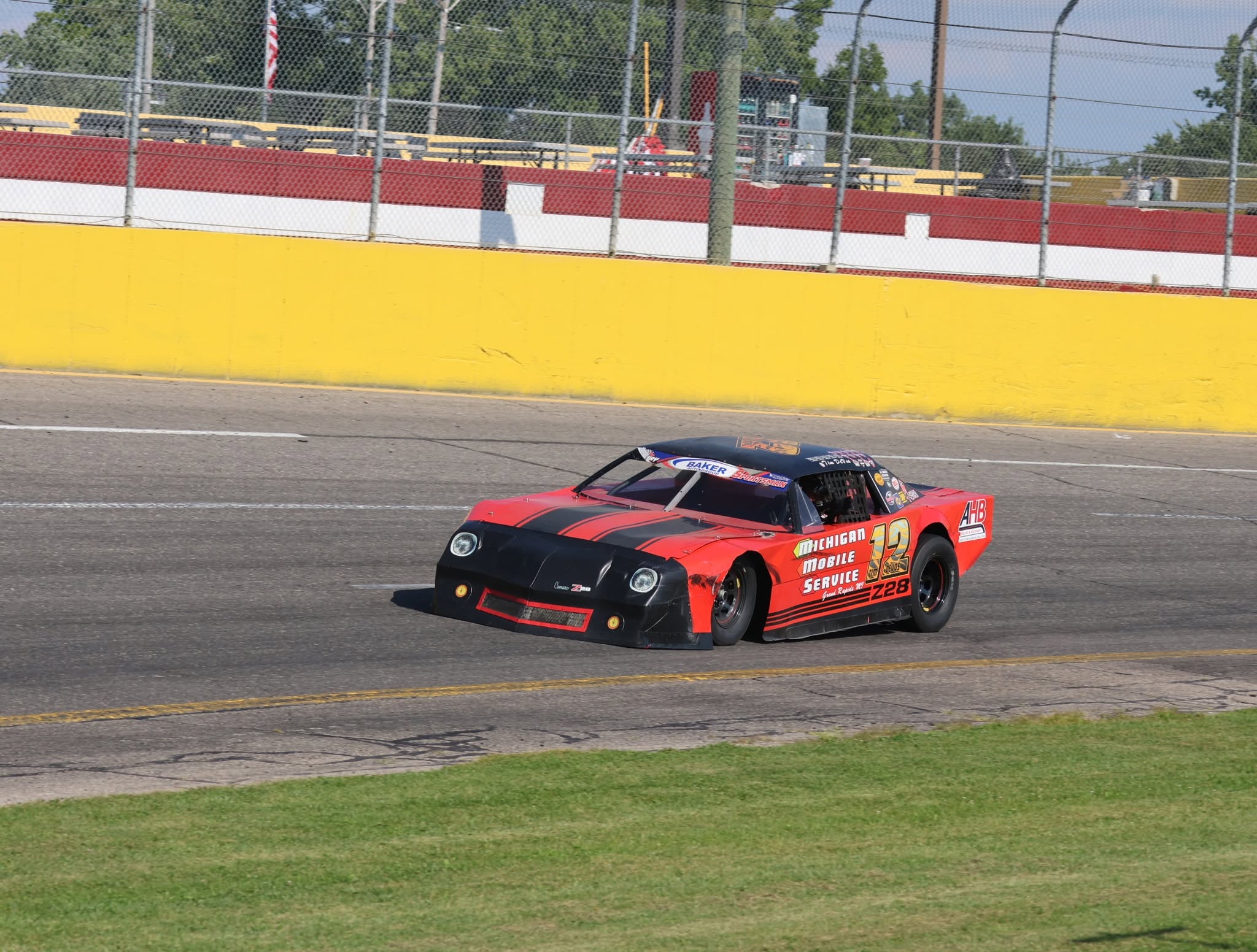 70-Year-Old Wins Second NASCAR National Title at Berlin - Image 3