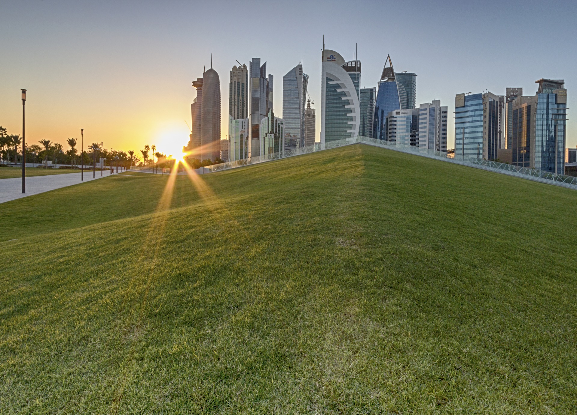 Qatar's Solar Power to Jump From 12% to 26% by 2035