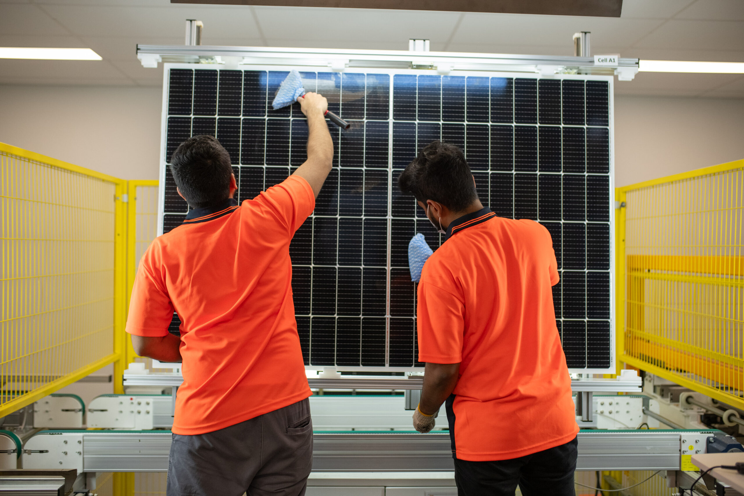 Australia's Sole Solar Maker Eyes 1 GW Gigafactory