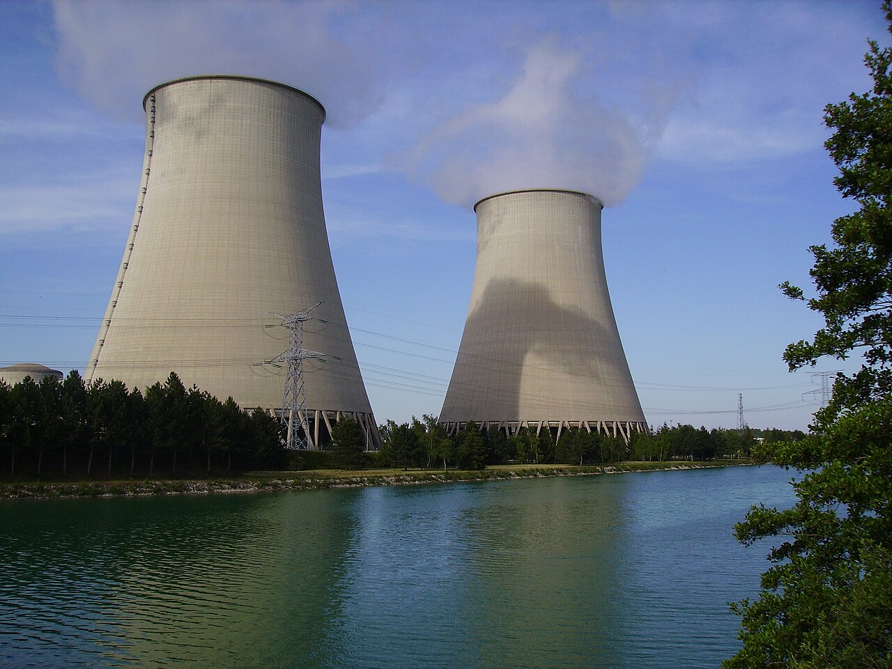 Solar Power Rescues France as Heat Shuts Down 13 Reactors