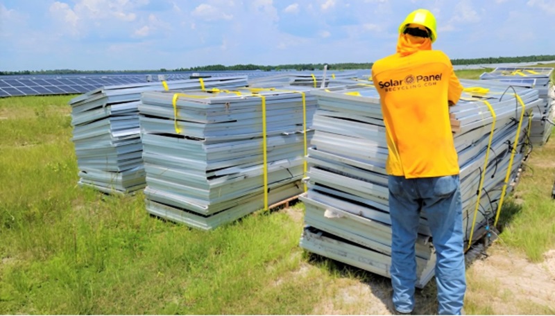 Scientists Recover 94% of Silver from Old Solar Panels