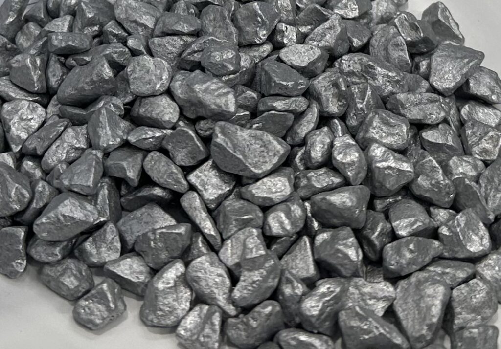 French Scientists Recover 98% of Silver From Solar Panels - Image 3