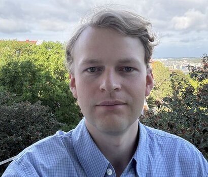 Swedish Researchers Crack Self-Driving Taxi Challenge