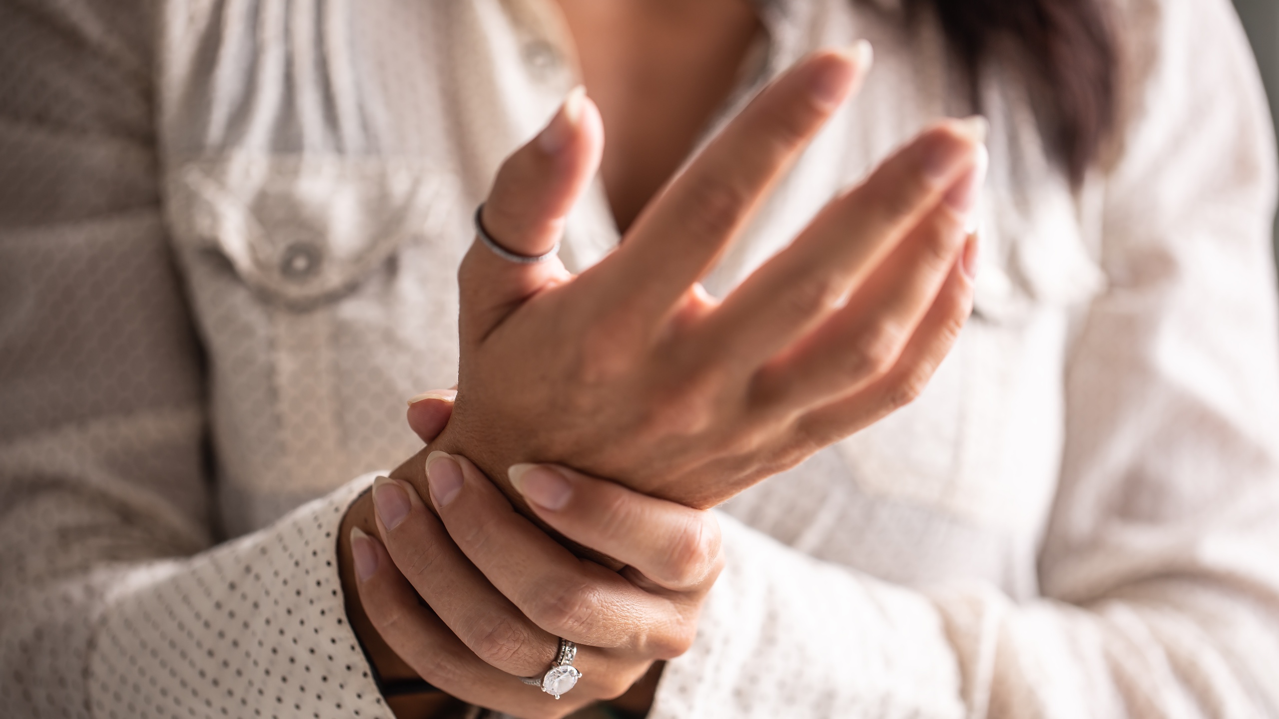 Salt Water Injection Eases Carpal Tunnel for 6 Months