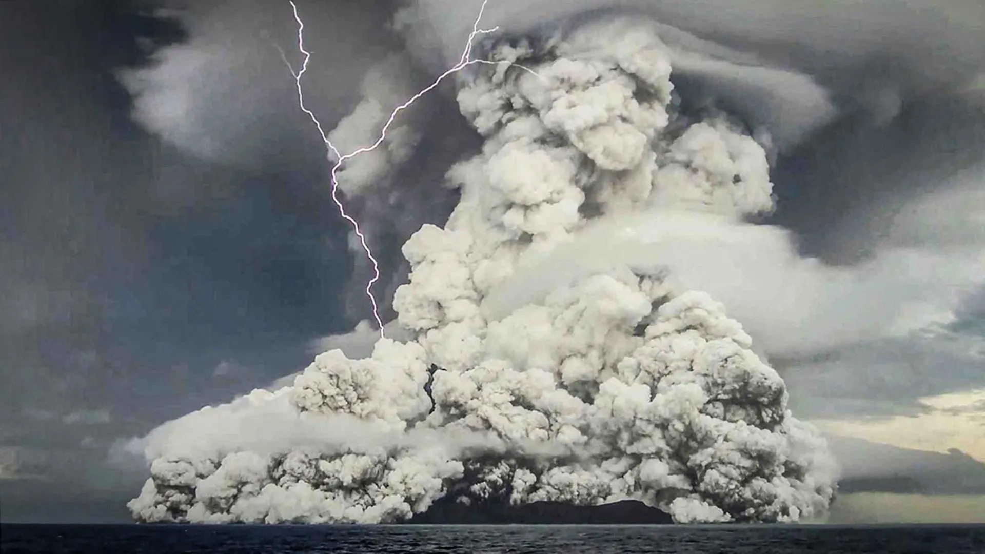 Volcano Accidentally Destroyed Its Own Methane Pollution