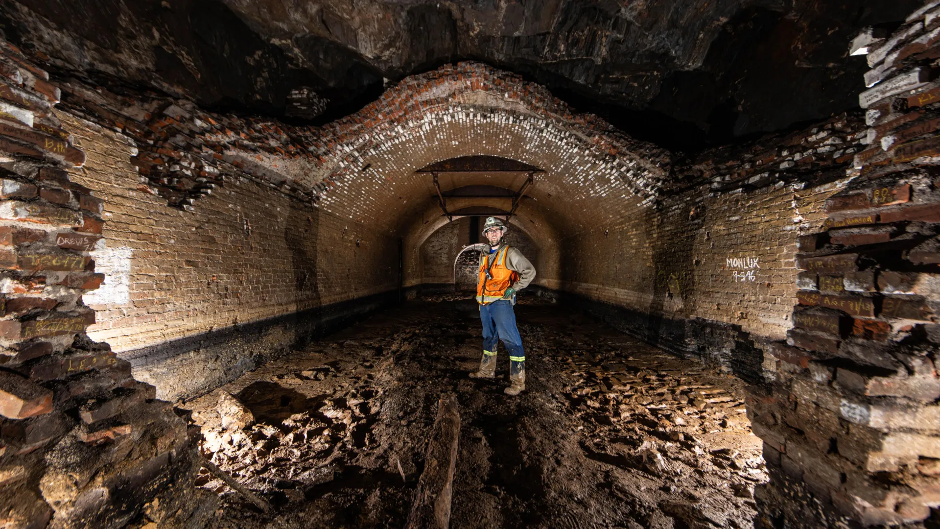 Engineers Solve Mystery With Falling Rain a Mile Underground