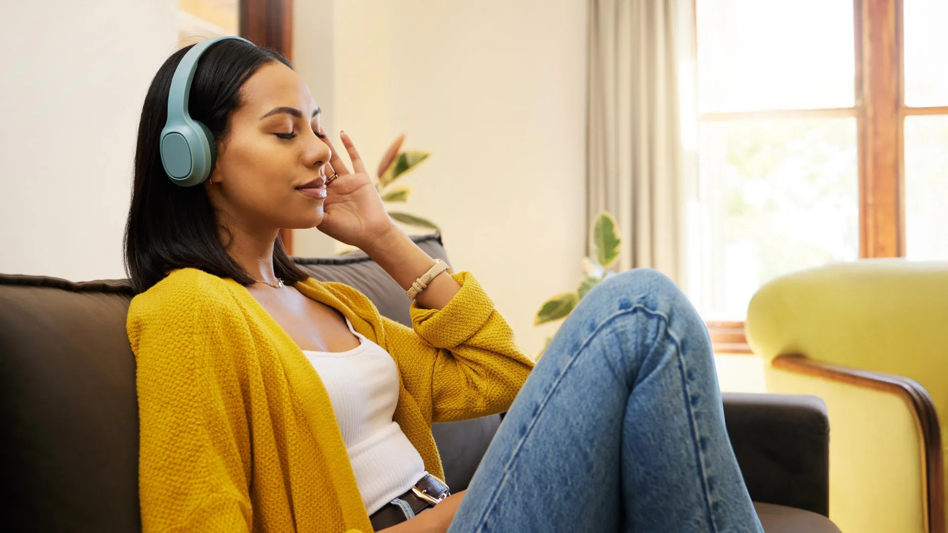 24 Minutes of Music Cuts Anxiety in Clinical Trial