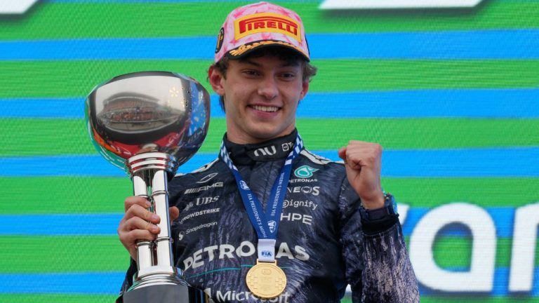 Teen Kimi Antonelli Wins 2nd Straight F1 Race in Japan - Image 2