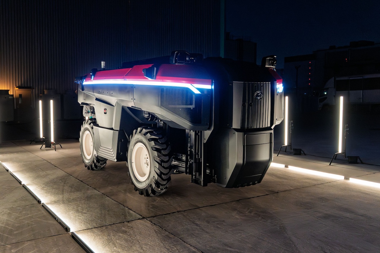 Japan's Robot Farmers and Vertical Farms Lead Agritech Boom