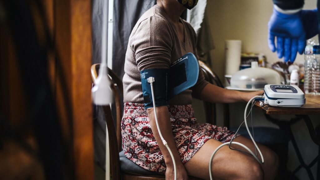 Team Care Cuts High Blood Pressure in Low-Income Patients