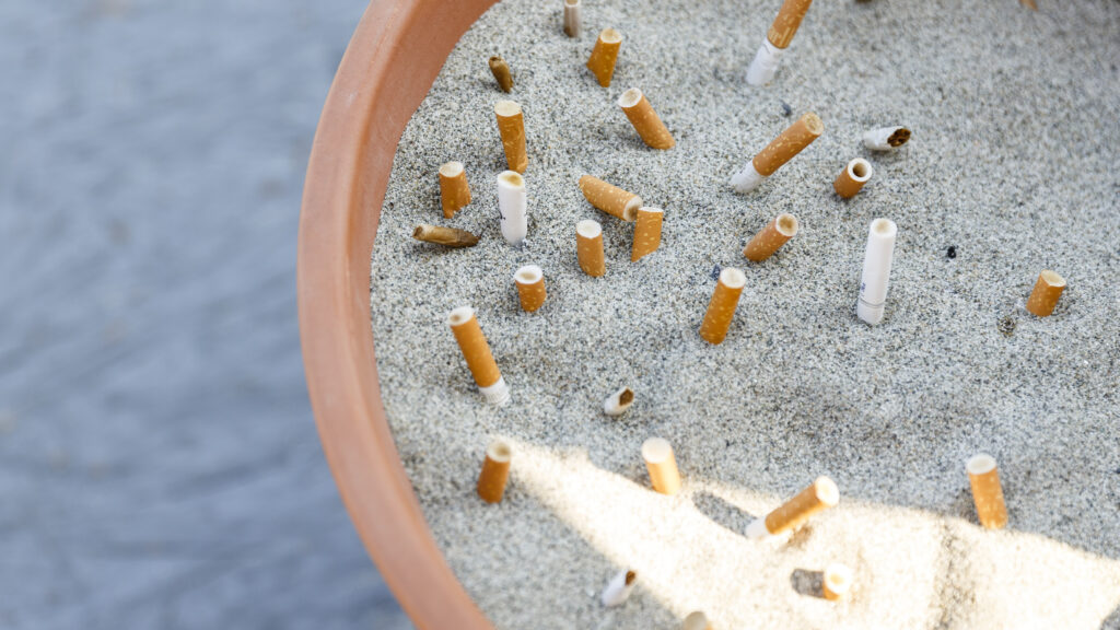 Medicare Boosts Pay 19% for Doctors Who Help Smokers Quit