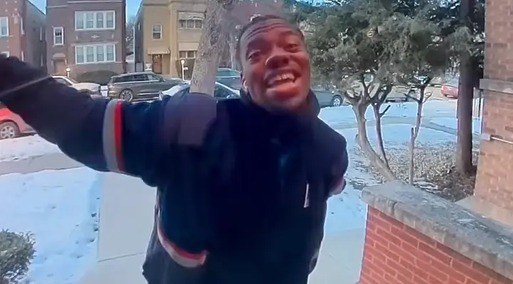 Chicago Mailman's Song for Widow Goes Viral, Changes His Life