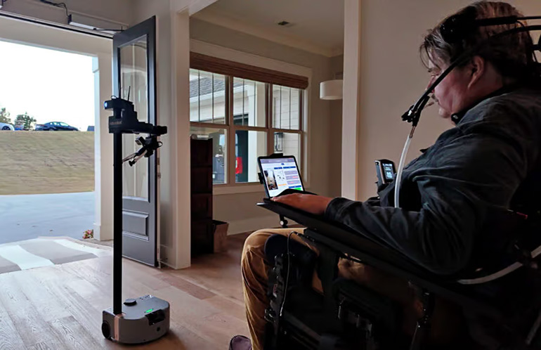 Robot Helper Gives Paralyzed Users Independence at Home