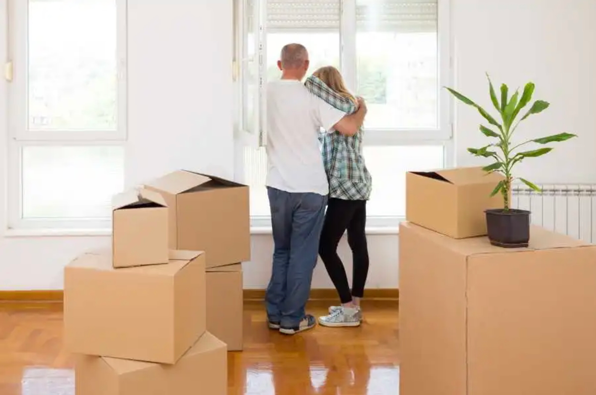Empty Nesters Found Freedom by Throwing Out Half Their Stuff