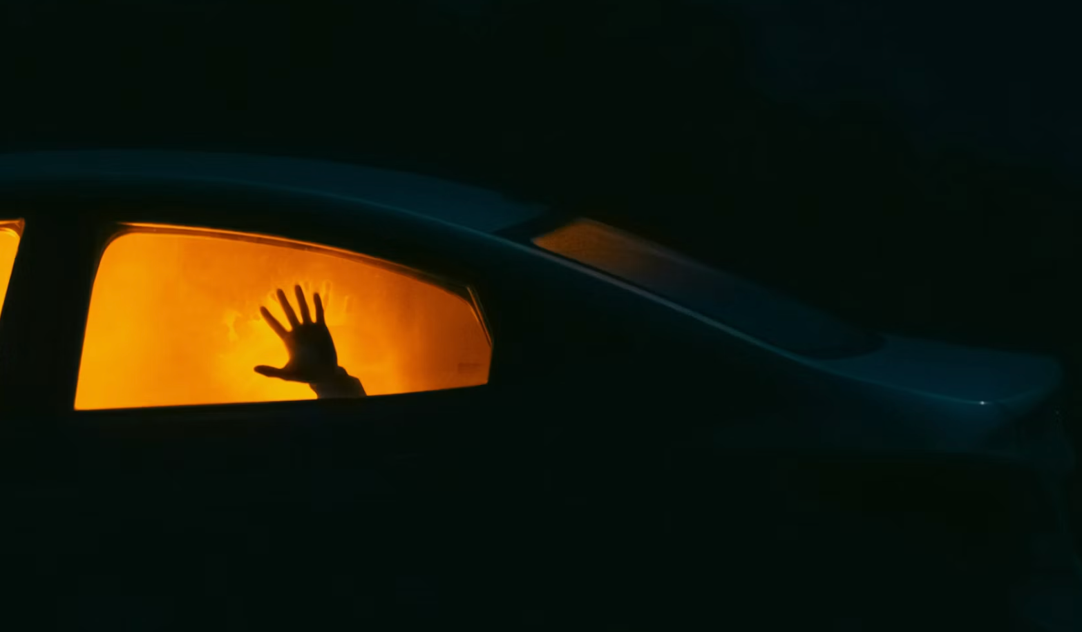 8-Year-Old Uses Dad's Phone to Rescue Sister From Carjacker