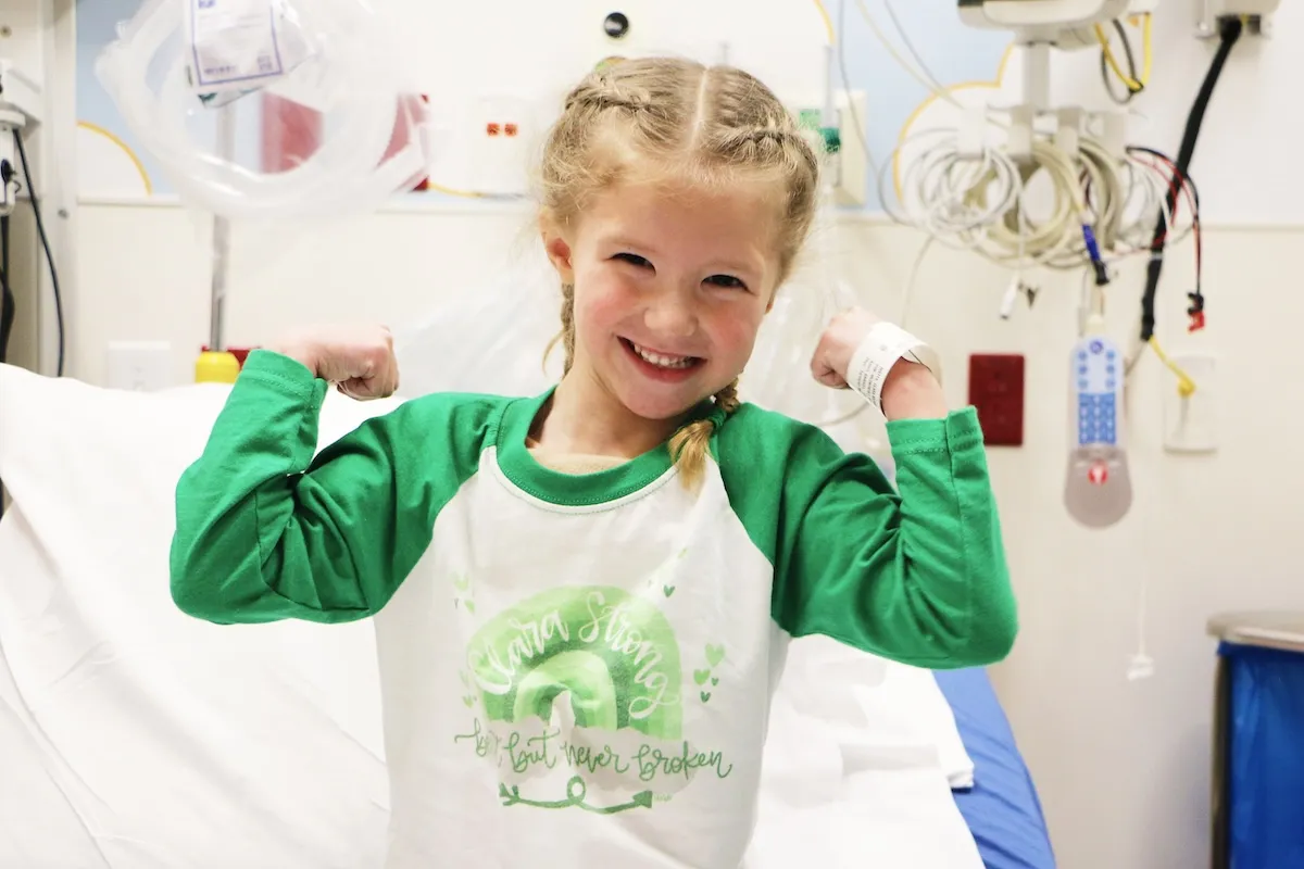 Girl With Scoliosis Delivers 145 Teddy Bears to Kids