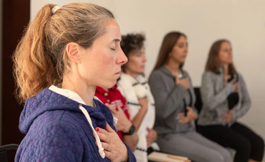 20-Second Self-Compassion Practice Reduces Stress Daily - Image 4