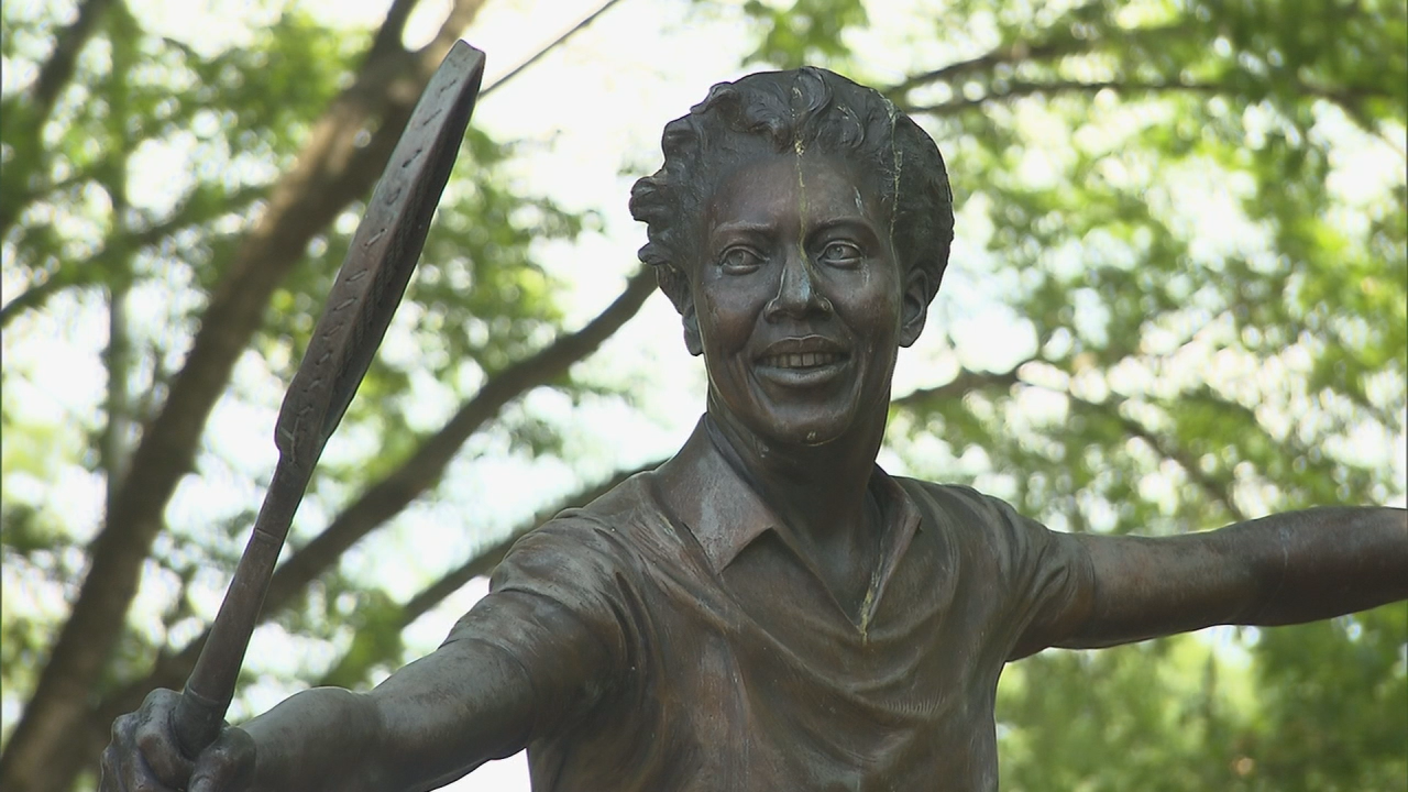 Wilmington Honors Althea Gibson's 1957 Wimbledon Win