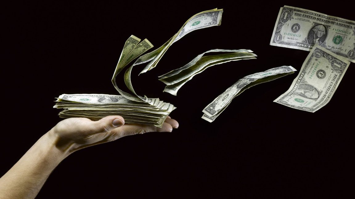 US Opens Portal to Refund $166B in Illegal Tariffs