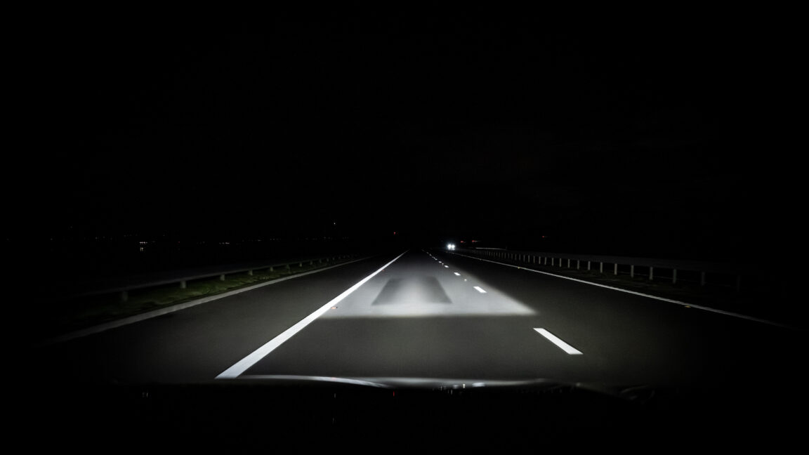 Smart Headlights That Don't Blind Drivers Coming to US Cars