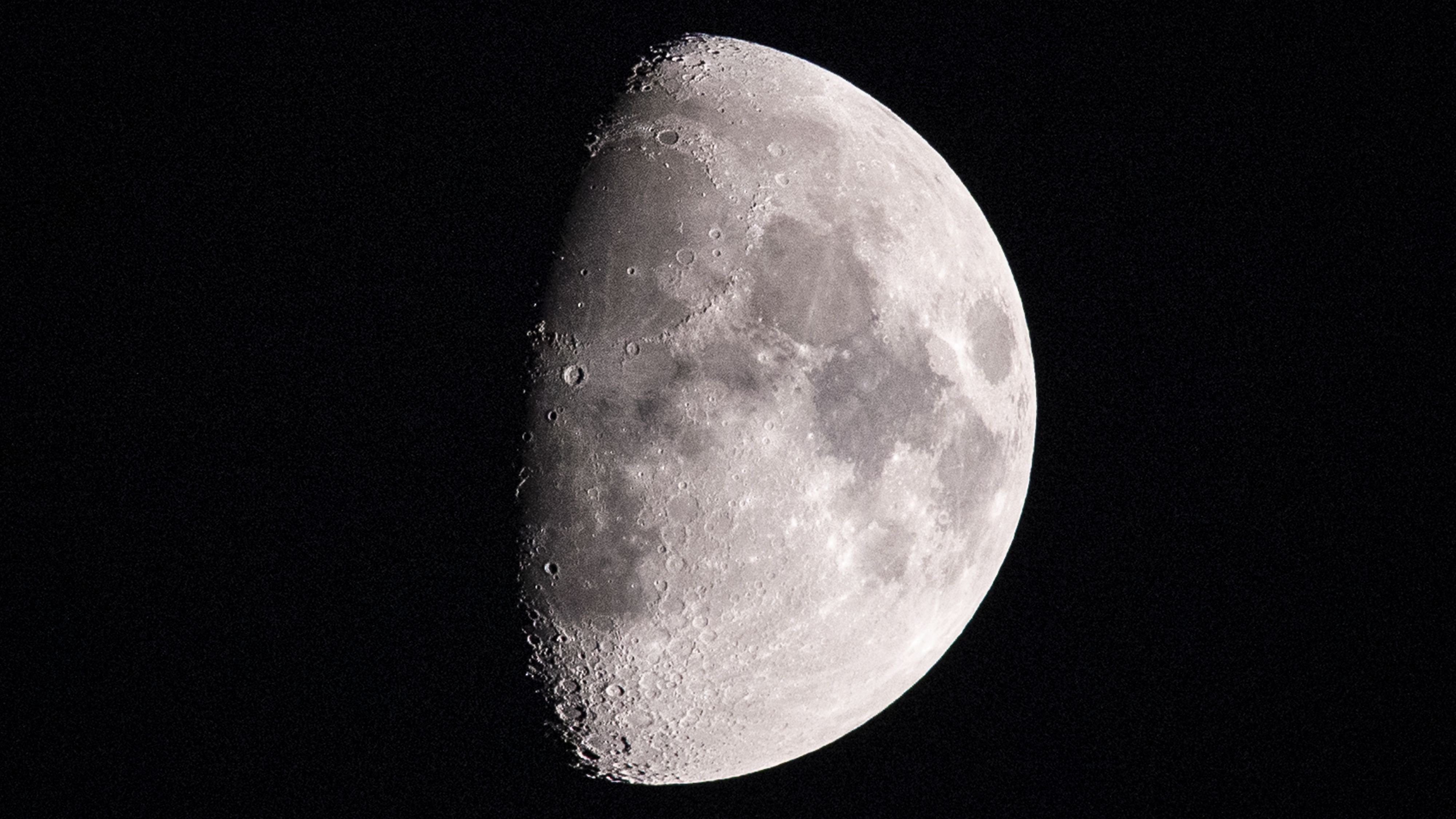 NASA Returns to Moon After 50 Years: Can You See the Site? - Image 4