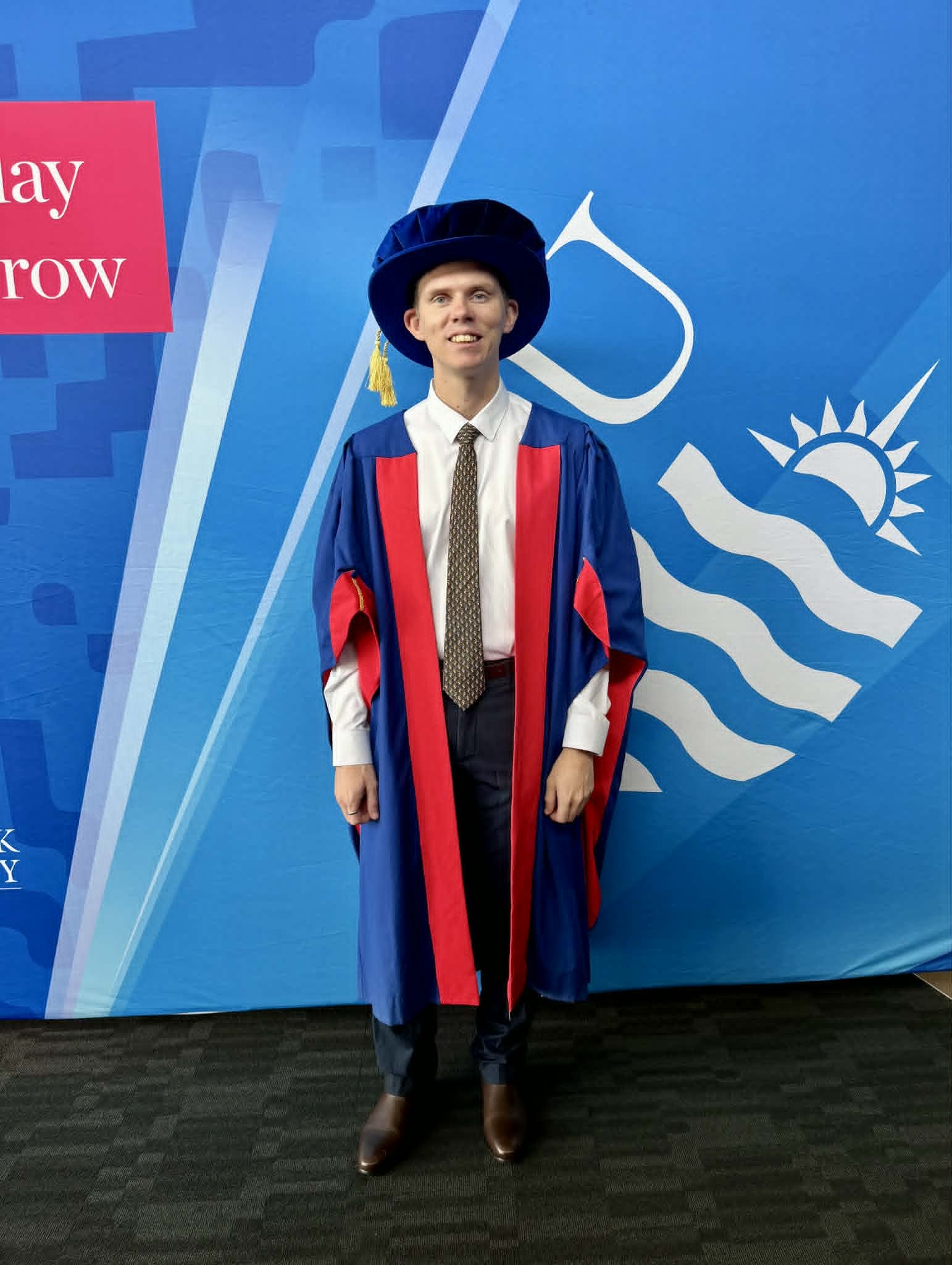 Bowen Grad Uses DNA to Track Deadly Jellyfish