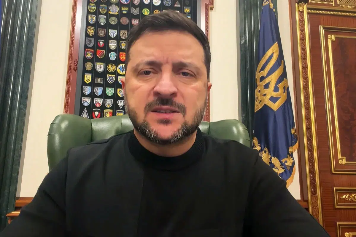 Ukrainian President Volodymyr Zelensky addressing cameras in Kyiv during wartime diplomatic negotiations