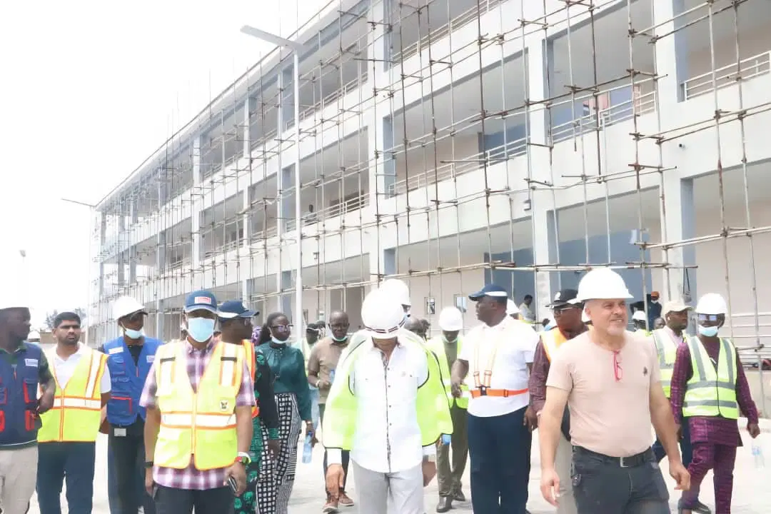 Lagos Builds 2 Hospitals to Serve 10 Million Residents